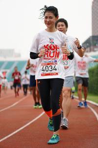 BIB: 201, 4034
                            <button type="button" onclick="openModal(5941572)" class="btn btn-primary btn-sm float-right btn-popup" data-toggle="modal" data-target=".modal-high-quality">
                        <i class="fas fa-shopping-cart"></i> Add to Cart
                    </button>
                                            <button type="button" onclick="isThisMe(5941572, true)" class="btn btn-success btn-sm float-right btn-popup btn-isme hidden" data-toggle="tooltip" data-placement="bottom" title="นี่คือรูปของคุณใช่ไหม คลิกที่นี่เพื่อเอาเข้าอัลบั้ม">
                        <i class="fas fa-plus"></i> Add to album
                    </button>
                    <button type="button" onclick="isThisMe(5941572, false)" class="btn btn-warning btn-sm float-right btn-popup btn-isnotme hidden">
                        <i class="fas fa-ban"></i> Remove from album
                    </button>