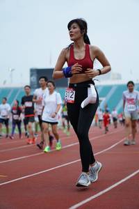 BIB: 312, 
                            <button type="button" onclick="openModal(5937736)" class="btn btn-primary btn-sm float-right btn-popup" data-toggle="modal" data-target=".modal-high-quality">
                        <i class="fas fa-shopping-cart"></i> Add to Cart
                    </button>
                                            <button type="button" onclick="isThisMe(5937736, true)" class="btn btn-success btn-sm float-right btn-popup btn-isme hidden" data-toggle="tooltip" data-placement="bottom" title="นี่คือรูปของคุณใช่ไหม คลิกที่นี่เพื่อเอาเข้าอัลบั้ม">
                        <i class="fas fa-plus"></i> Add to album
                    </button>
                    <button type="button" onclick="isThisMe(5937736, false)" class="btn btn-warning btn-sm float-right btn-popup btn-isnotme hidden">
                        <i class="fas fa-ban"></i> Remove from album
                    </button>