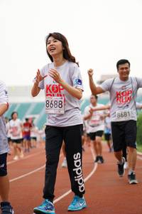 BIB: 8688, 8681
                            <button type="button" onclick="openModal(6021344)" class="btn btn-primary btn-sm float-right btn-popup" data-toggle="modal" data-target=".modal-high-quality">
                        <i class="fas fa-shopping-cart"></i> Add to Cart
                    </button>
                                            <button type="button" onclick="isThisMe(6021344, true)" class="btn btn-success btn-sm float-right btn-popup btn-isme hidden" data-toggle="tooltip" data-placement="bottom" title="นี่คือรูปของคุณใช่ไหม คลิกที่นี่เพื่อเอาเข้าอัลบั้ม">
                        <i class="fas fa-plus"></i> Add to album
                    </button>
                    <button type="button" onclick="isThisMe(6021344, false)" class="btn btn-warning btn-sm float-right btn-popup btn-isnotme hidden">
                        <i class="fas fa-ban"></i> Remove from album
                    </button>