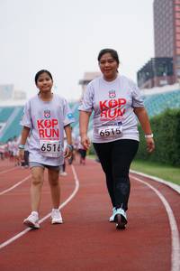 BIB: 201, 6515, 6516
                            <button type="button" onclick="openModal(5938010)" class="btn btn-primary btn-sm float-right btn-popup" data-toggle="modal" data-target=".modal-high-quality">
                        <i class="fas fa-shopping-cart"></i> Add to Cart
                    </button>
                                            <button type="button" onclick="isThisMe(5938010, true)" class="btn btn-success btn-sm float-right btn-popup btn-isme hidden" data-toggle="tooltip" data-placement="bottom" title="นี่คือรูปของคุณใช่ไหม คลิกที่นี่เพื่อเอาเข้าอัลบั้ม">
                        <i class="fas fa-plus"></i> Add to album
                    </button>
                    <button type="button" onclick="isThisMe(5938010, false)" class="btn btn-warning btn-sm float-right btn-popup btn-isnotme hidden">
                        <i class="fas fa-ban"></i> Remove from album
                    </button>