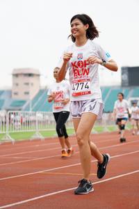 BIB: 209, 4774
                            <button type="button" onclick="openModal(6026185)" class="btn btn-primary btn-sm float-right btn-popup" data-toggle="modal" data-target=".modal-high-quality">
                        <i class="fas fa-shopping-cart"></i> Add to Cart
                    </button>
                                            <button type="button" onclick="isThisMe(6026185, true)" class="btn btn-success btn-sm float-right btn-popup btn-isme hidden" data-toggle="tooltip" data-placement="bottom" title="นี่คือรูปของคุณใช่ไหม คลิกที่นี่เพื่อเอาเข้าอัลบั้ม">
                        <i class="fas fa-plus"></i> Add to album
                    </button>
                    <button type="button" onclick="isThisMe(6026185, false)" class="btn btn-warning btn-sm float-right btn-popup btn-isnotme hidden">
                        <i class="fas fa-ban"></i> Remove from album
                    </button>