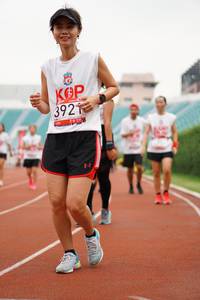 BIB: 3927, 
                            <button type="button" onclick="openModal(6026779)" class="btn btn-primary btn-sm float-right btn-popup" data-toggle="modal" data-target=".modal-high-quality">
                        <i class="fas fa-shopping-cart"></i> Add to Cart
                    </button>
                                            <button type="button" onclick="isThisMe(6026779, true)" class="btn btn-success btn-sm float-right btn-popup btn-isme hidden" data-toggle="tooltip" data-placement="bottom" title="นี่คือรูปของคุณใช่ไหม คลิกที่นี่เพื่อเอาเข้าอัลบั้ม">
                        <i class="fas fa-plus"></i> Add to album
                    </button>
                    <button type="button" onclick="isThisMe(6026779, false)" class="btn btn-warning btn-sm float-right btn-popup btn-isnotme hidden">
                        <i class="fas fa-ban"></i> Remove from album
                    </button>