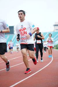 BIB: 201, 4807, 1568
                            <button type="button" onclick="openModal(5937206)" class="btn btn-primary btn-sm float-right btn-popup" data-toggle="modal" data-target=".modal-high-quality">
                        <i class="fas fa-shopping-cart"></i> Add to Cart
                    </button>
                                            <button type="button" onclick="isThisMe(5937206, true)" class="btn btn-success btn-sm float-right btn-popup btn-isme hidden" data-toggle="tooltip" data-placement="bottom" title="นี่คือรูปของคุณใช่ไหม คลิกที่นี่เพื่อเอาเข้าอัลบั้ม">
                        <i class="fas fa-plus"></i> Add to album
                    </button>
                    <button type="button" onclick="isThisMe(5937206, false)" class="btn btn-warning btn-sm float-right btn-popup btn-isnotme hidden">
                        <i class="fas fa-ban"></i> Remove from album
                    </button>