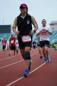 BIB: 4217, 5039
                            <button type="button" onclick="openModal(5937512)" class="btn btn-primary btn-sm float-right btn-popup" data-toggle="modal" data-target=".modal-high-quality">
                        <i class="fas fa-shopping-cart"></i> Add to Cart
                    </button>
                                            <button type="button" onclick="isThisMe(5937512, true)" class="btn btn-success btn-sm float-right btn-popup btn-isme hidden" data-toggle="tooltip" data-placement="bottom" title="นี่คือรูปของคุณใช่ไหม คลิกที่นี่เพื่อเอาเข้าอัลบั้ม">
                        <i class="fas fa-plus"></i> Add to album
                    </button>
                    <button type="button" onclick="isThisMe(5937512, false)" class="btn btn-warning btn-sm float-right btn-popup btn-isnotme hidden">
                        <i class="fas fa-ban"></i> Remove from album
                    </button>