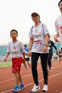 BIB: 7089, 2019, 7090, 010
                            <button type="button" onclick="openModal(6021756)" class="btn btn-primary btn-sm float-right btn-popup" data-toggle="modal" data-target=".modal-high-quality">
                        <i class="fas fa-shopping-cart"></i> Add to Cart
                    </button>
                                            <button type="button" onclick="isThisMe(6021756, true)" class="btn btn-success btn-sm float-right btn-popup btn-isme hidden" data-toggle="tooltip" data-placement="bottom" title="นี่คือรูปของคุณใช่ไหม คลิกที่นี่เพื่อเอาเข้าอัลบั้ม">
                        <i class="fas fa-plus"></i> Add to album
                    </button>
                    <button type="button" onclick="isThisMe(6021756, false)" class="btn btn-warning btn-sm float-right btn-popup btn-isnotme hidden">
                        <i class="fas fa-ban"></i> Remove from album
                    </button>