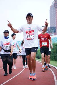 BIB: 2875, 7619, 585, 5308, 
                            <button type="button" onclick="openModal(5936916)" class="btn btn-primary btn-sm float-right btn-popup" data-toggle="modal" data-target=".modal-high-quality">
                        <i class="fas fa-shopping-cart"></i> Add to Cart
                    </button>
                                            <button type="button" onclick="isThisMe(5936916, true)" class="btn btn-success btn-sm float-right btn-popup btn-isme hidden" data-toggle="tooltip" data-placement="bottom" title="นี่คือรูปของคุณใช่ไหม คลิกที่นี่เพื่อเอาเข้าอัลบั้ม">
                        <i class="fas fa-plus"></i> Add to album
                    </button>
                    <button type="button" onclick="isThisMe(5936916, false)" class="btn btn-warning btn-sm float-right btn-popup btn-isnotme hidden">
                        <i class="fas fa-ban"></i> Remove from album
                    </button>