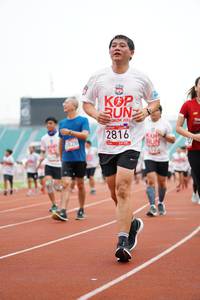 BIB: 2010, 2816, 029, 828
                            <button type="button" onclick="openModal(5941145)" class="btn btn-primary btn-sm float-right btn-popup" data-toggle="modal" data-target=".modal-high-quality">
                        <i class="fas fa-shopping-cart"></i> Add to Cart
                    </button>
                                            <button type="button" onclick="isThisMe(5941145, true)" class="btn btn-success btn-sm float-right btn-popup btn-isme hidden" data-toggle="tooltip" data-placement="bottom" title="นี่คือรูปของคุณใช่ไหม คลิกที่นี่เพื่อเอาเข้าอัลบั้ม">
                        <i class="fas fa-plus"></i> Add to album
                    </button>
                    <button type="button" onclick="isThisMe(5941145, false)" class="btn btn-warning btn-sm float-right btn-popup btn-isnotme hidden">
                        <i class="fas fa-ban"></i> Remove from album
                    </button>