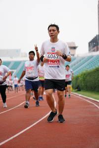 BIB: 4067, 2010, 7477
                            <button type="button" onclick="openModal(5938845)" class="btn btn-primary btn-sm float-right btn-popup" data-toggle="modal" data-target=".modal-high-quality">
                        <i class="fas fa-shopping-cart"></i> Add to Cart
                    </button>
                                            <button type="button" onclick="isThisMe(5938845, true)" class="btn btn-success btn-sm float-right btn-popup btn-isme hidden" data-toggle="tooltip" data-placement="bottom" title="นี่คือรูปของคุณใช่ไหม คลิกที่นี่เพื่อเอาเข้าอัลบั้ม">
                        <i class="fas fa-plus"></i> Add to album
                    </button>
                    <button type="button" onclick="isThisMe(5938845, false)" class="btn btn-warning btn-sm float-right btn-popup btn-isnotme hidden">
                        <i class="fas fa-ban"></i> Remove from album
                    </button>