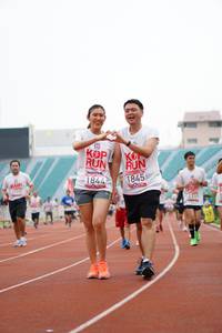 BIB: 1844, 1845
                            <button type="button" onclick="openModal(6021511)" class="btn btn-primary btn-sm float-right btn-popup" data-toggle="modal" data-target=".modal-high-quality">
                        <i class="fas fa-shopping-cart"></i> Add to Cart
                    </button>
                                            <button type="button" onclick="isThisMe(6021511, true)" class="btn btn-success btn-sm float-right btn-popup btn-isme hidden" data-toggle="tooltip" data-placement="bottom" title="นี่คือรูปของคุณใช่ไหม คลิกที่นี่เพื่อเอาเข้าอัลบั้ม">
                        <i class="fas fa-plus"></i> Add to album
                    </button>
                    <button type="button" onclick="isThisMe(6021511, false)" class="btn btn-warning btn-sm float-right btn-popup btn-isnotme hidden">
                        <i class="fas fa-ban"></i> Remove from album
                    </button>