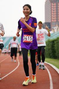 BIB: 3415, 1906
                            <button type="button" onclick="openModal(5941650)" class="btn btn-primary btn-sm float-right btn-popup" data-toggle="modal" data-target=".modal-high-quality">
                        <i class="fas fa-shopping-cart"></i> Add to Cart
                    </button>
                                            <button type="button" onclick="isThisMe(5941650, true)" class="btn btn-success btn-sm float-right btn-popup btn-isme hidden" data-toggle="tooltip" data-placement="bottom" title="นี่คือรูปของคุณใช่ไหม คลิกที่นี่เพื่อเอาเข้าอัลบั้ม">
                        <i class="fas fa-plus"></i> Add to album
                    </button>
                    <button type="button" onclick="isThisMe(5941650, false)" class="btn btn-warning btn-sm float-right btn-popup btn-isnotme hidden">
                        <i class="fas fa-ban"></i> Remove from album
                    </button>