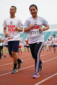 BIB: 201, 8759, 447
                            <button type="button" onclick="openModal(5939015)" class="btn btn-primary btn-sm float-right btn-popup" data-toggle="modal" data-target=".modal-high-quality">
                        <i class="fas fa-shopping-cart"></i> Add to Cart
                    </button>
                                            <button type="button" onclick="isThisMe(5939015, true)" class="btn btn-success btn-sm float-right btn-popup btn-isme hidden" data-toggle="tooltip" data-placement="bottom" title="นี่คือรูปของคุณใช่ไหม คลิกที่นี่เพื่อเอาเข้าอัลบั้ม">
                        <i class="fas fa-plus"></i> Add to album
                    </button>
                    <button type="button" onclick="isThisMe(5939015, false)" class="btn btn-warning btn-sm float-right btn-popup btn-isnotme hidden">
                        <i class="fas fa-ban"></i> Remove from album
                    </button>