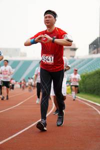 BIB: 4541
                            <button type="button" onclick="openModal(6021040)" class="btn btn-primary btn-sm float-right btn-popup" data-toggle="modal" data-target=".modal-high-quality">
                        <i class="fas fa-shopping-cart"></i> Add to Cart
                    </button>
                                            <button type="button" onclick="isThisMe(6021040, true)" class="btn btn-success btn-sm float-right btn-popup btn-isme hidden" data-toggle="tooltip" data-placement="bottom" title="นี่คือรูปของคุณใช่ไหม คลิกที่นี่เพื่อเอาเข้าอัลบั้ม">
                        <i class="fas fa-plus"></i> Add to album
                    </button>
                    <button type="button" onclick="isThisMe(6021040, false)" class="btn btn-warning btn-sm float-right btn-popup btn-isnotme hidden">
                        <i class="fas fa-ban"></i> Remove from album
                    </button>