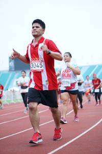 BIB: 3045, 178
                            <button type="button" onclick="openModal(5937117)" class="btn btn-primary btn-sm float-right btn-popup" data-toggle="modal" data-target=".modal-high-quality">
                        <i class="fas fa-shopping-cart"></i> Add to Cart
                    </button>
                                            <button type="button" onclick="isThisMe(5937117, true)" class="btn btn-success btn-sm float-right btn-popup btn-isme hidden" data-toggle="tooltip" data-placement="bottom" title="นี่คือรูปของคุณใช่ไหม คลิกที่นี่เพื่อเอาเข้าอัลบั้ม">
                        <i class="fas fa-plus"></i> Add to album
                    </button>
                    <button type="button" onclick="isThisMe(5937117, false)" class="btn btn-warning btn-sm float-right btn-popup btn-isnotme hidden">
                        <i class="fas fa-ban"></i> Remove from album
                    </button>