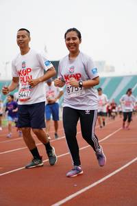 BIB: 875
                            <button type="button" onclick="openModal(5938951)" class="btn btn-primary btn-sm float-right btn-popup" data-toggle="modal" data-target=".modal-high-quality">
                        <i class="fas fa-shopping-cart"></i> Add to Cart
                    </button>
                                            <button type="button" onclick="isThisMe(5938951, true)" class="btn btn-success btn-sm float-right btn-popup btn-isme hidden" data-toggle="tooltip" data-placement="bottom" title="นี่คือรูปของคุณใช่ไหม คลิกที่นี่เพื่อเอาเข้าอัลบั้ม">
                        <i class="fas fa-plus"></i> Add to album
                    </button>
                    <button type="button" onclick="isThisMe(5938951, false)" class="btn btn-warning btn-sm float-right btn-popup btn-isnotme hidden">
                        <i class="fas fa-ban"></i> Remove from album
                    </button>