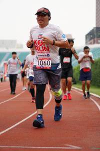 BIB: 2015, 1060
                            <button type="button" onclick="openModal(5941611)" class="btn btn-primary btn-sm float-right btn-popup" data-toggle="modal" data-target=".modal-high-quality">
                        <i class="fas fa-shopping-cart"></i> Add to Cart
                    </button>
                                            <button type="button" onclick="isThisMe(5941611, true)" class="btn btn-success btn-sm float-right btn-popup btn-isme hidden" data-toggle="tooltip" data-placement="bottom" title="นี่คือรูปของคุณใช่ไหม คลิกที่นี่เพื่อเอาเข้าอัลบั้ม">
                        <i class="fas fa-plus"></i> Add to album
                    </button>
                    <button type="button" onclick="isThisMe(5941611, false)" class="btn btn-warning btn-sm float-right btn-popup btn-isnotme hidden">
                        <i class="fas fa-ban"></i> Remove from album
                    </button>