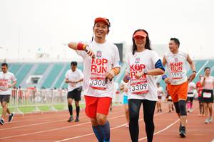 BIB: 1993, 3308, 3309
                            <button type="button" onclick="openModal(6026479)" class="btn btn-primary btn-sm float-right btn-popup" data-toggle="modal" data-target=".modal-high-quality">
                        <i class="fas fa-shopping-cart"></i> Add to Cart
                    </button>
                                            <button type="button" onclick="isThisMe(6026479, true)" class="btn btn-success btn-sm float-right btn-popup btn-isme hidden" data-toggle="tooltip" data-placement="bottom" title="นี่คือรูปของคุณใช่ไหม คลิกที่นี่เพื่อเอาเข้าอัลบั้ม">
                        <i class="fas fa-plus"></i> Add to album
                    </button>
                    <button type="button" onclick="isThisMe(6026479, false)" class="btn btn-warning btn-sm float-right btn-popup btn-isnotme hidden">
                        <i class="fas fa-ban"></i> Remove from album
                    </button>