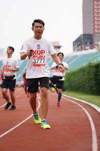 BIB: 3777
                            <button type="button" onclick="openModal(5939370)" class="btn btn-primary btn-sm float-right btn-popup" data-toggle="modal" data-target=".modal-high-quality">
                        <i class="fas fa-shopping-cart"></i> Add to Cart
                    </button>
                                            <button type="button" onclick="isThisMe(5939370, true)" class="btn btn-success btn-sm float-right btn-popup btn-isme hidden" data-toggle="tooltip" data-placement="bottom" title="นี่คือรูปของคุณใช่ไหม คลิกที่นี่เพื่อเอาเข้าอัลบั้ม">
                        <i class="fas fa-plus"></i> Add to album
                    </button>
                    <button type="button" onclick="isThisMe(5939370, false)" class="btn btn-warning btn-sm float-right btn-popup btn-isnotme hidden">
                        <i class="fas fa-ban"></i> Remove from album
                    </button>