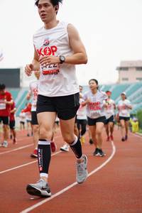 BIB: 806
                            <button type="button" onclick="openModal(5939990)" class="btn btn-primary btn-sm float-right btn-popup" data-toggle="modal" data-target=".modal-high-quality">
                        <i class="fas fa-shopping-cart"></i> Add to Cart
                    </button>
                                            <button type="button" onclick="isThisMe(5939990, true)" class="btn btn-success btn-sm float-right btn-popup btn-isme hidden" data-toggle="tooltip" data-placement="bottom" title="นี่คือรูปของคุณใช่ไหม คลิกที่นี่เพื่อเอาเข้าอัลบั้ม">
                        <i class="fas fa-plus"></i> Add to album
                    </button>
                    <button type="button" onclick="isThisMe(5939990, false)" class="btn btn-warning btn-sm float-right btn-popup btn-isnotme hidden">
                        <i class="fas fa-ban"></i> Remove from album
                    </button>