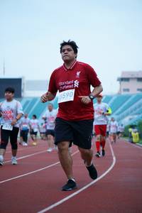 BIB: 8590
                            <button type="button" onclick="openModal(5935194)" class="btn btn-primary btn-sm float-right btn-popup" data-toggle="modal" data-target=".modal-high-quality">
                        <i class="fas fa-shopping-cart"></i> Add to Cart
                    </button>
                                            <button type="button" onclick="isThisMe(5935194, true)" class="btn btn-success btn-sm float-right btn-popup btn-isme hidden" data-toggle="tooltip" data-placement="bottom" title="นี่คือรูปของคุณใช่ไหม คลิกที่นี่เพื่อเอาเข้าอัลบั้ม">
                        <i class="fas fa-plus"></i> Add to album
                    </button>
                    <button type="button" onclick="isThisMe(5935194, false)" class="btn btn-warning btn-sm float-right btn-popup btn-isnotme hidden">
                        <i class="fas fa-ban"></i> Remove from album
                    </button>