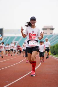 BIB: 1725
                            <button type="button" onclick="openModal(5938987)" class="btn btn-primary btn-sm float-right btn-popup" data-toggle="modal" data-target=".modal-high-quality">
                        <i class="fas fa-shopping-cart"></i> Add to Cart
                    </button>
                                            <button type="button" onclick="isThisMe(5938987, true)" class="btn btn-success btn-sm float-right btn-popup btn-isme hidden" data-toggle="tooltip" data-placement="bottom" title="นี่คือรูปของคุณใช่ไหม คลิกที่นี่เพื่อเอาเข้าอัลบั้ม">
                        <i class="fas fa-plus"></i> Add to album
                    </button>
                    <button type="button" onclick="isThisMe(5938987, false)" class="btn btn-warning btn-sm float-right btn-popup btn-isnotme hidden">
                        <i class="fas fa-ban"></i> Remove from album
                    </button>