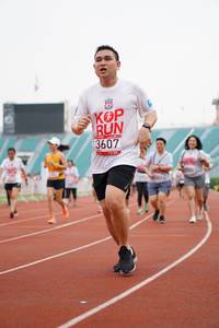 BIB: 3607
                            <button type="button" onclick="openModal(5939541)" class="btn btn-primary btn-sm float-right btn-popup" data-toggle="modal" data-target=".modal-high-quality">
                        <i class="fas fa-shopping-cart"></i> Add to Cart
                    </button>
                                            <button type="button" onclick="isThisMe(5939541, true)" class="btn btn-success btn-sm float-right btn-popup btn-isme hidden" data-toggle="tooltip" data-placement="bottom" title="นี่คือรูปของคุณใช่ไหม คลิกที่นี่เพื่อเอาเข้าอัลบั้ม">
                        <i class="fas fa-plus"></i> Add to album
                    </button>
                    <button type="button" onclick="isThisMe(5939541, false)" class="btn btn-warning btn-sm float-right btn-popup btn-isnotme hidden">
                        <i class="fas fa-ban"></i> Remove from album
                    </button>