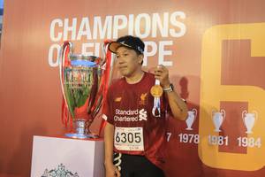 BIB: 1978, 1981, 1984, 6305
                            <button type="button" onclick="openModal(5881092)" class="btn btn-primary btn-sm float-right btn-popup" data-toggle="modal" data-target=".modal-high-quality">
                        <i class="fas fa-shopping-cart"></i> Add to Cart
                    </button>
                                            <button type="button" onclick="isThisMe(5881092, true)" class="btn btn-success btn-sm float-right btn-popup btn-isme hidden" data-toggle="tooltip" data-placement="bottom" title="นี่คือรูปของคุณใช่ไหม คลิกที่นี่เพื่อเอาเข้าอัลบั้ม">
                        <i class="fas fa-plus"></i> Add to album
                    </button>
                    <button type="button" onclick="isThisMe(5881092, false)" class="btn btn-warning btn-sm float-right btn-popup btn-isnotme hidden">
                        <i class="fas fa-ban"></i> Remove from album
                    </button>