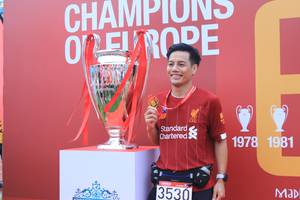 BIB: 1978, 1981, 3530
                            <button type="button" onclick="openModal(5888477)" class="btn btn-primary btn-sm float-right btn-popup" data-toggle="modal" data-target=".modal-high-quality">
                        <i class="fas fa-shopping-cart"></i> Add to Cart
                    </button>
                                            <button type="button" onclick="isThisMe(5888477, true)" class="btn btn-success btn-sm float-right btn-popup btn-isme hidden" data-toggle="tooltip" data-placement="bottom" title="นี่คือรูปของคุณใช่ไหม คลิกที่นี่เพื่อเอาเข้าอัลบั้ม">
                        <i class="fas fa-plus"></i> Add to album
                    </button>
                    <button type="button" onclick="isThisMe(5888477, false)" class="btn btn-warning btn-sm float-right btn-popup btn-isnotme hidden">
                        <i class="fas fa-ban"></i> Remove from album
                    </button>