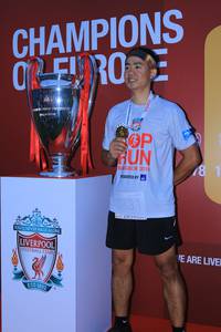 BIB: 2019, 1892
                            <button type="button" onclick="openModal(5885357)" class="btn btn-primary btn-sm float-right btn-popup" data-toggle="modal" data-target=".modal-high-quality">
                        <i class="fas fa-shopping-cart"></i> Add to Cart
                    </button>
                                            <button type="button" onclick="isThisMe(5885357, true)" class="btn btn-success btn-sm float-right btn-popup btn-isme hidden" data-toggle="tooltip" data-placement="bottom" title="นี่คือรูปของคุณใช่ไหม คลิกที่นี่เพื่อเอาเข้าอัลบั้ม">
                        <i class="fas fa-plus"></i> Add to album
                    </button>
                    <button type="button" onclick="isThisMe(5885357, false)" class="btn btn-warning btn-sm float-right btn-popup btn-isnotme hidden">
                        <i class="fas fa-ban"></i> Remove from album
                    </button>