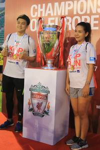 BIB: 2019, 1892
                            <button type="button" onclick="openModal(5880842)" class="btn btn-primary btn-sm float-right btn-popup" data-toggle="modal" data-target=".modal-high-quality">
                        <i class="fas fa-shopping-cart"></i> Add to Cart
                    </button>
                                            <button type="button" onclick="isThisMe(5880842, true)" class="btn btn-success btn-sm float-right btn-popup btn-isme hidden" data-toggle="tooltip" data-placement="bottom" title="นี่คือรูปของคุณใช่ไหม คลิกที่นี่เพื่อเอาเข้าอัลบั้ม">
                        <i class="fas fa-plus"></i> Add to album
                    </button>
                    <button type="button" onclick="isThisMe(5880842, false)" class="btn btn-warning btn-sm float-right btn-popup btn-isnotme hidden">
                        <i class="fas fa-ban"></i> Remove from album
                    </button>