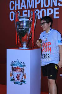 BIB: 6782, 1892
                            <button type="button" onclick="openModal(5885505)" class="btn btn-primary btn-sm float-right btn-popup" data-toggle="modal" data-target=".modal-high-quality">
                        <i class="fas fa-shopping-cart"></i> Add to Cart
                    </button>
                                            <button type="button" onclick="isThisMe(5885505, true)" class="btn btn-success btn-sm float-right btn-popup btn-isme hidden" data-toggle="tooltip" data-placement="bottom" title="นี่คือรูปของคุณใช่ไหม คลิกที่นี่เพื่อเอาเข้าอัลบั้ม">
                        <i class="fas fa-plus"></i> Add to album
                    </button>
                    <button type="button" onclick="isThisMe(5885505, false)" class="btn btn-warning btn-sm float-right btn-popup btn-isnotme hidden">
                        <i class="fas fa-ban"></i> Remove from album
                    </button>