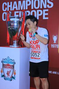 BIB: 1978, 2019, 5052, 1892
                            <button type="button" onclick="openModal(5885676)" class="btn btn-primary btn-sm float-right btn-popup" data-toggle="modal" data-target=".modal-high-quality">
                        <i class="fas fa-shopping-cart"></i> Add to Cart
                    </button>
                                            <button type="button" onclick="isThisMe(5885676, true)" class="btn btn-success btn-sm float-right btn-popup btn-isme hidden" data-toggle="tooltip" data-placement="bottom" title="นี่คือรูปของคุณใช่ไหม คลิกที่นี่เพื่อเอาเข้าอัลบั้ม">
                        <i class="fas fa-plus"></i> Add to album
                    </button>
                    <button type="button" onclick="isThisMe(5885676, false)" class="btn btn-warning btn-sm float-right btn-popup btn-isnotme hidden">
                        <i class="fas fa-ban"></i> Remove from album
                    </button>