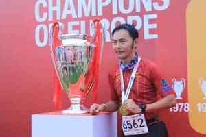 BIB: 978, 6562
                            <button type="button" onclick="openModal(5887825)" class="btn btn-primary btn-sm float-right btn-popup" data-toggle="modal" data-target=".modal-high-quality">
                        <i class="fas fa-shopping-cart"></i> Add to Cart
                    </button>
                                            <button type="button" onclick="isThisMe(5887825, true)" class="btn btn-success btn-sm float-right btn-popup btn-isme hidden" data-toggle="tooltip" data-placement="bottom" title="นี่คือรูปของคุณใช่ไหม คลิกที่นี่เพื่อเอาเข้าอัลบั้ม">
                        <i class="fas fa-plus"></i> Add to album
                    </button>
                    <button type="button" onclick="isThisMe(5887825, false)" class="btn btn-warning btn-sm float-right btn-popup btn-isnotme hidden">
                        <i class="fas fa-ban"></i> Remove from album
                    </button>