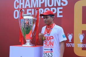 BIB: 1978, 1981, 2019, 3763
                            <button type="button" onclick="openModal(5886360)" class="btn btn-primary btn-sm float-right btn-popup" data-toggle="modal" data-target=".modal-high-quality">
                        <i class="fas fa-shopping-cart"></i> Add to Cart
                    </button>
                                            <button type="button" onclick="isThisMe(5886360, true)" class="btn btn-success btn-sm float-right btn-popup btn-isme hidden" data-toggle="tooltip" data-placement="bottom" title="นี่คือรูปของคุณใช่ไหม คลิกที่นี่เพื่อเอาเข้าอัลบั้ม">
                        <i class="fas fa-plus"></i> Add to album
                    </button>
                    <button type="button" onclick="isThisMe(5886360, false)" class="btn btn-warning btn-sm float-right btn-popup btn-isnotme hidden">
                        <i class="fas fa-ban"></i> Remove from album
                    </button>