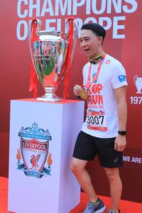 BIB: 197, 3007, 1892
                            <button type="button" onclick="openModal(5887280)" class="btn btn-primary btn-sm float-right btn-popup" data-toggle="modal" data-target=".modal-high-quality">
                        <i class="fas fa-shopping-cart"></i> Add to Cart
                    </button>
                                            <button type="button" onclick="isThisMe(5887280, true)" class="btn btn-success btn-sm float-right btn-popup btn-isme hidden" data-toggle="tooltip" data-placement="bottom" title="นี่คือรูปของคุณใช่ไหม คลิกที่นี่เพื่อเอาเข้าอัลบั้ม">
                        <i class="fas fa-plus"></i> Add to album
                    </button>
                    <button type="button" onclick="isThisMe(5887280, false)" class="btn btn-warning btn-sm float-right btn-popup btn-isnotme hidden">
                        <i class="fas fa-ban"></i> Remove from album
                    </button>