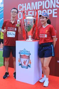 BIB: 7824, 1892
                            <button type="button" onclick="openModal(5886604)" class="btn btn-primary btn-sm float-right btn-popup" data-toggle="modal" data-target=".modal-high-quality">
                        <i class="fas fa-shopping-cart"></i> Add to Cart
                    </button>
                                            <button type="button" onclick="isThisMe(5886604, true)" class="btn btn-success btn-sm float-right btn-popup btn-isme hidden" data-toggle="tooltip" data-placement="bottom" title="นี่คือรูปของคุณใช่ไหม คลิกที่นี่เพื่อเอาเข้าอัลบั้ม">
                        <i class="fas fa-plus"></i> Add to album
                    </button>
                    <button type="button" onclick="isThisMe(5886604, false)" class="btn btn-warning btn-sm float-right btn-popup btn-isnotme hidden">
                        <i class="fas fa-ban"></i> Remove from album
                    </button>