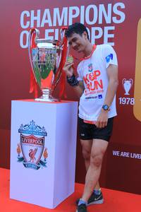 BIB: 2019, 1978, 1892
                            <button type="button" onclick="openModal(5885877)" class="btn btn-primary btn-sm float-right btn-popup" data-toggle="modal" data-target=".modal-high-quality">
                        <i class="fas fa-shopping-cart"></i> Add to Cart
                    </button>
                                            <button type="button" onclick="isThisMe(5885877, true)" class="btn btn-success btn-sm float-right btn-popup btn-isme hidden" data-toggle="tooltip" data-placement="bottom" title="นี่คือรูปของคุณใช่ไหม คลิกที่นี่เพื่อเอาเข้าอัลบั้ม">
                        <i class="fas fa-plus"></i> Add to album
                    </button>
                    <button type="button" onclick="isThisMe(5885877, false)" class="btn btn-warning btn-sm float-right btn-popup btn-isnotme hidden">
                        <i class="fas fa-ban"></i> Remove from album
                    </button>