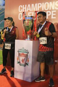 BIB: 6494, 495, 189
                            <button type="button" onclick="openModal(5880406)" class="btn btn-primary btn-sm float-right btn-popup" data-toggle="modal" data-target=".modal-high-quality">
                        <i class="fas fa-shopping-cart"></i> Add to Cart
                    </button>
                                            <button type="button" onclick="isThisMe(5880406, true)" class="btn btn-success btn-sm float-right btn-popup btn-isme hidden" data-toggle="tooltip" data-placement="bottom" title="นี่คือรูปของคุณใช่ไหม คลิกที่นี่เพื่อเอาเข้าอัลบั้ม">
                        <i class="fas fa-plus"></i> Add to album
                    </button>
                    <button type="button" onclick="isThisMe(5880406, false)" class="btn btn-warning btn-sm float-right btn-popup btn-isnotme hidden">
                        <i class="fas fa-ban"></i> Remove from album
                    </button>