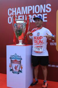 BIB: 1978, 2019, 1161, 1892
                            <button type="button" onclick="openModal(5887945)" class="btn btn-primary btn-sm float-right btn-popup" data-toggle="modal" data-target=".modal-high-quality">
                        <i class="fas fa-shopping-cart"></i> Add to Cart
                    </button>
                                            <button type="button" onclick="isThisMe(5887945, true)" class="btn btn-success btn-sm float-right btn-popup btn-isme hidden" data-toggle="tooltip" data-placement="bottom" title="นี่คือรูปของคุณใช่ไหม คลิกที่นี่เพื่อเอาเข้าอัลบั้ม">
                        <i class="fas fa-plus"></i> Add to album
                    </button>
                    <button type="button" onclick="isThisMe(5887945, false)" class="btn btn-warning btn-sm float-right btn-popup btn-isnotme hidden">
                        <i class="fas fa-ban"></i> Remove from album
                    </button>