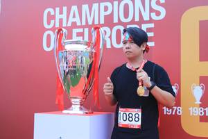 BIB: 1978, 1981, 1088
                            <button type="button" onclick="openModal(5886814)" class="btn btn-primary btn-sm float-right btn-popup" data-toggle="modal" data-target=".modal-high-quality">
                        <i class="fas fa-shopping-cart"></i> Add to Cart
                    </button>
                                            <button type="button" onclick="isThisMe(5886814, true)" class="btn btn-success btn-sm float-right btn-popup btn-isme hidden" data-toggle="tooltip" data-placement="bottom" title="นี่คือรูปของคุณใช่ไหม คลิกที่นี่เพื่อเอาเข้าอัลบั้ม">
                        <i class="fas fa-plus"></i> Add to album
                    </button>
                    <button type="button" onclick="isThisMe(5886814, false)" class="btn btn-warning btn-sm float-right btn-popup btn-isnotme hidden">
                        <i class="fas fa-ban"></i> Remove from album
                    </button>