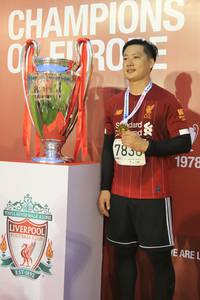 BIB: 7830, 1978, 1892
                            <button type="button" onclick="openModal(5880883)" class="btn btn-primary btn-sm float-right btn-popup" data-toggle="modal" data-target=".modal-high-quality">
                        <i class="fas fa-shopping-cart"></i> Add to Cart
                    </button>
                                            <button type="button" onclick="isThisMe(5880883, true)" class="btn btn-success btn-sm float-right btn-popup btn-isme hidden" data-toggle="tooltip" data-placement="bottom" title="นี่คือรูปของคุณใช่ไหม คลิกที่นี่เพื่อเอาเข้าอัลบั้ม">
                        <i class="fas fa-plus"></i> Add to album
                    </button>
                    <button type="button" onclick="isThisMe(5880883, false)" class="btn btn-warning btn-sm float-right btn-popup btn-isnotme hidden">
                        <i class="fas fa-ban"></i> Remove from album
                    </button>