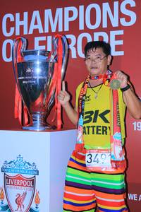 BIB: 349
                            <button type="button" onclick="openModal(5885039)" class="btn btn-primary btn-sm float-right btn-popup" data-toggle="modal" data-target=".modal-high-quality">
                        <i class="fas fa-shopping-cart"></i> Add to Cart
                    </button>
                                            <button type="button" onclick="isThisMe(5885039, true)" class="btn btn-success btn-sm float-right btn-popup btn-isme hidden" data-toggle="tooltip" data-placement="bottom" title="นี่คือรูปของคุณใช่ไหม คลิกที่นี่เพื่อเอาเข้าอัลบั้ม">
                        <i class="fas fa-plus"></i> Add to album
                    </button>
                    <button type="button" onclick="isThisMe(5885039, false)" class="btn btn-warning btn-sm float-right btn-popup btn-isnotme hidden">
                        <i class="fas fa-ban"></i> Remove from album
                    </button>