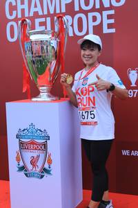 BIB: 1675, 1892
                            <button type="button" onclick="openModal(5887359)" class="btn btn-primary btn-sm float-right btn-popup" data-toggle="modal" data-target=".modal-high-quality">
                        <i class="fas fa-shopping-cart"></i> Add to Cart
                    </button>
                                            <button type="button" onclick="isThisMe(5887359, true)" class="btn btn-success btn-sm float-right btn-popup btn-isme hidden" data-toggle="tooltip" data-placement="bottom" title="นี่คือรูปของคุณใช่ไหม คลิกที่นี่เพื่อเอาเข้าอัลบั้ม">
                        <i class="fas fa-plus"></i> Add to album
                    </button>
                    <button type="button" onclick="isThisMe(5887359, false)" class="btn btn-warning btn-sm float-right btn-popup btn-isnotme hidden">
                        <i class="fas fa-ban"></i> Remove from album
                    </button>