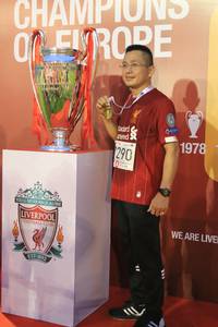 BIB: 1978, 290, 1892
                            <button type="button" onclick="openModal(5880847)" class="btn btn-primary btn-sm float-right btn-popup" data-toggle="modal" data-target=".modal-high-quality">
                        <i class="fas fa-shopping-cart"></i> Add to Cart
                    </button>
                                            <button type="button" onclick="isThisMe(5880847, true)" class="btn btn-success btn-sm float-right btn-popup btn-isme hidden" data-toggle="tooltip" data-placement="bottom" title="นี่คือรูปของคุณใช่ไหม คลิกที่นี่เพื่อเอาเข้าอัลบั้ม">
                        <i class="fas fa-plus"></i> Add to album
                    </button>
                    <button type="button" onclick="isThisMe(5880847, false)" class="btn btn-warning btn-sm float-right btn-popup btn-isnotme hidden">
                        <i class="fas fa-ban"></i> Remove from album
                    </button>