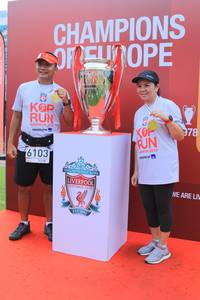 BIB: 978, 6103, 2019, 1893
                            <button type="button" onclick="openModal(5896190)" class="btn btn-primary btn-sm float-right btn-popup" data-toggle="modal" data-target=".modal-high-quality">
                        <i class="fas fa-shopping-cart"></i> Add to Cart
                    </button>
                                            <button type="button" onclick="isThisMe(5896190, true)" class="btn btn-success btn-sm float-right btn-popup btn-isme hidden" data-toggle="tooltip" data-placement="bottom" title="นี่คือรูปของคุณใช่ไหม คลิกที่นี่เพื่อเอาเข้าอัลบั้ม">
                        <i class="fas fa-plus"></i> Add to album
                    </button>
                    <button type="button" onclick="isThisMe(5896190, false)" class="btn btn-warning btn-sm float-right btn-popup btn-isnotme hidden">
                        <i class="fas fa-ban"></i> Remove from album
                    </button>