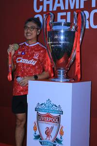 BIB: 1892
                            <button type="button" onclick="openModal(5885146)" class="btn btn-primary btn-sm float-right btn-popup" data-toggle="modal" data-target=".modal-high-quality">
                        <i class="fas fa-shopping-cart"></i> Add to Cart
                    </button>
                                            <button type="button" onclick="isThisMe(5885146, true)" class="btn btn-success btn-sm float-right btn-popup btn-isme hidden" data-toggle="tooltip" data-placement="bottom" title="นี่คือรูปของคุณใช่ไหม คลิกที่นี่เพื่อเอาเข้าอัลบั้ม">
                        <i class="fas fa-plus"></i> Add to album
                    </button>
                    <button type="button" onclick="isThisMe(5885146, false)" class="btn btn-warning btn-sm float-right btn-popup btn-isnotme hidden">
                        <i class="fas fa-ban"></i> Remove from album
                    </button>