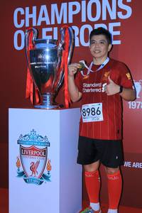 BIB: 197, 8986, 1892
                            <button type="button" onclick="openModal(5884933)" class="btn btn-primary btn-sm float-right btn-popup" data-toggle="modal" data-target=".modal-high-quality">
                        <i class="fas fa-shopping-cart"></i> Add to Cart
                    </button>
                                            <button type="button" onclick="isThisMe(5884933, true)" class="btn btn-success btn-sm float-right btn-popup btn-isme hidden" data-toggle="tooltip" data-placement="bottom" title="นี่คือรูปของคุณใช่ไหม คลิกที่นี่เพื่อเอาเข้าอัลบั้ม">
                        <i class="fas fa-plus"></i> Add to album
                    </button>
                    <button type="button" onclick="isThisMe(5884933, false)" class="btn btn-warning btn-sm float-right btn-popup btn-isnotme hidden">
                        <i class="fas fa-ban"></i> Remove from album
                    </button>