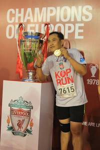 BIB: 7615, 1978, 1892
                            <button type="button" onclick="openModal(5879364)" class="btn btn-primary btn-sm float-right btn-popup" data-toggle="modal" data-target=".modal-high-quality">
                        <i class="fas fa-shopping-cart"></i> Add to Cart
                    </button>
                                            <button type="button" onclick="isThisMe(5879364, true)" class="btn btn-success btn-sm float-right btn-popup btn-isme hidden" data-toggle="tooltip" data-placement="bottom" title="นี่คือรูปของคุณใช่ไหม คลิกที่นี่เพื่อเอาเข้าอัลบั้ม">
                        <i class="fas fa-plus"></i> Add to album
                    </button>
                    <button type="button" onclick="isThisMe(5879364, false)" class="btn btn-warning btn-sm float-right btn-popup btn-isnotme hidden">
                        <i class="fas fa-ban"></i> Remove from album
                    </button>