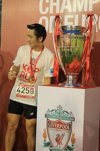 BIB: 4259
                            <button type="button" onclick="openModal(5878843)" class="btn btn-primary btn-sm float-right btn-popup" data-toggle="modal" data-target=".modal-high-quality">
                        <i class="fas fa-shopping-cart"></i> Add to Cart
                    </button>
                                            <button type="button" onclick="isThisMe(5878843, true)" class="btn btn-success btn-sm float-right btn-popup btn-isme hidden" data-toggle="tooltip" data-placement="bottom" title="นี่คือรูปของคุณใช่ไหม คลิกที่นี่เพื่อเอาเข้าอัลบั้ม">
                        <i class="fas fa-plus"></i> Add to album
                    </button>
                    <button type="button" onclick="isThisMe(5878843, false)" class="btn btn-warning btn-sm float-right btn-popup btn-isnotme hidden">
                        <i class="fas fa-ban"></i> Remove from album
                    </button>