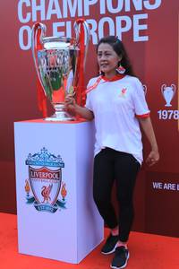 BIB: 1978, 1892
                            <button type="button" onclick="openModal(5886656)" class="btn btn-primary btn-sm float-right btn-popup" data-toggle="modal" data-target=".modal-high-quality">
                        <i class="fas fa-shopping-cart"></i> Add to Cart
                    </button>
                                            <button type="button" onclick="isThisMe(5886656, true)" class="btn btn-success btn-sm float-right btn-popup btn-isme hidden" data-toggle="tooltip" data-placement="bottom" title="นี่คือรูปของคุณใช่ไหม คลิกที่นี่เพื่อเอาเข้าอัลบั้ม">
                        <i class="fas fa-plus"></i> Add to album
                    </button>
                    <button type="button" onclick="isThisMe(5886656, false)" class="btn btn-warning btn-sm float-right btn-popup btn-isnotme hidden">
                        <i class="fas fa-ban"></i> Remove from album
                    </button>