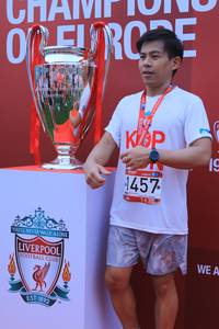 BIB: 457, 1892
                            <button type="button" onclick="openModal(5886965)" class="btn btn-primary btn-sm float-right btn-popup" data-toggle="modal" data-target=".modal-high-quality">
                        <i class="fas fa-shopping-cart"></i> Add to Cart
                    </button>
                                            <button type="button" onclick="isThisMe(5886965, true)" class="btn btn-success btn-sm float-right btn-popup btn-isme hidden" data-toggle="tooltip" data-placement="bottom" title="นี่คือรูปของคุณใช่ไหม คลิกที่นี่เพื่อเอาเข้าอัลบั้ม">
                        <i class="fas fa-plus"></i> Add to album
                    </button>
                    <button type="button" onclick="isThisMe(5886965, false)" class="btn btn-warning btn-sm float-right btn-popup btn-isnotme hidden">
                        <i class="fas fa-ban"></i> Remove from album
                    </button>